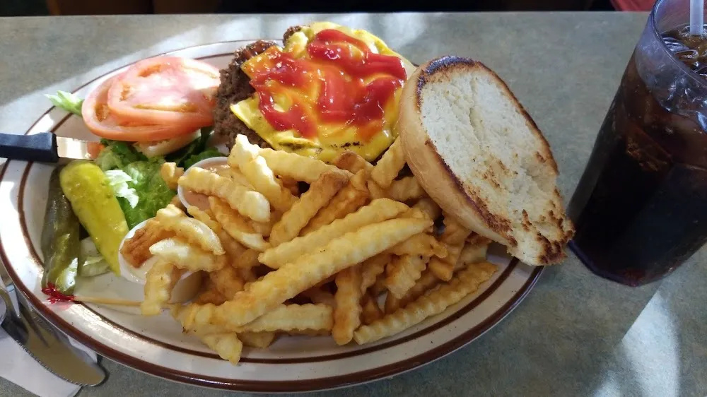 Cheeseburger Deluxe